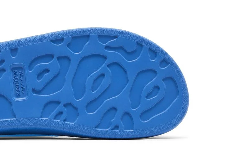 Tapochki-Alexander-McQueen-Hybrid-Slide-Lake-Blue-4
