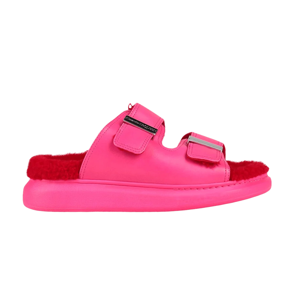 Tapochki-Alexander-McQueen-Wmns-Oversized-Hybrid-Slide-Shearling-Magenta