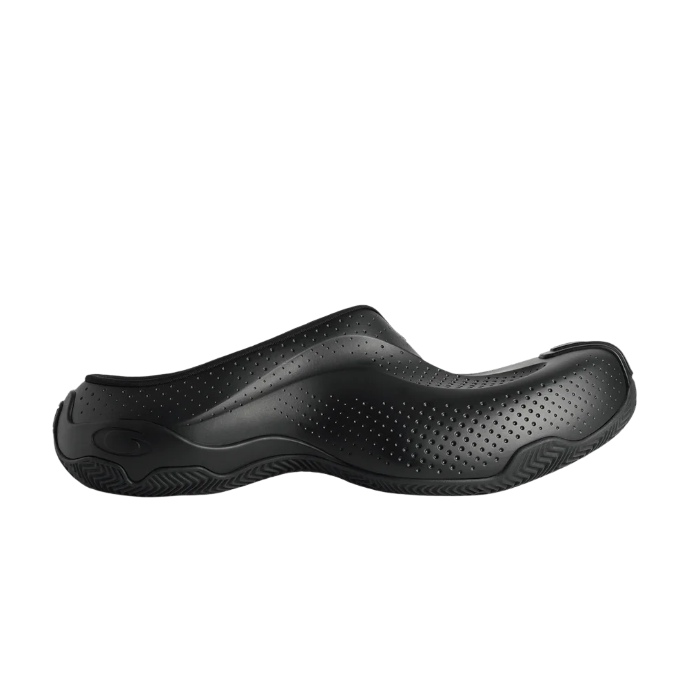 Tapochki-Balenciaga-Basketball-Mule-Sneaker-Black