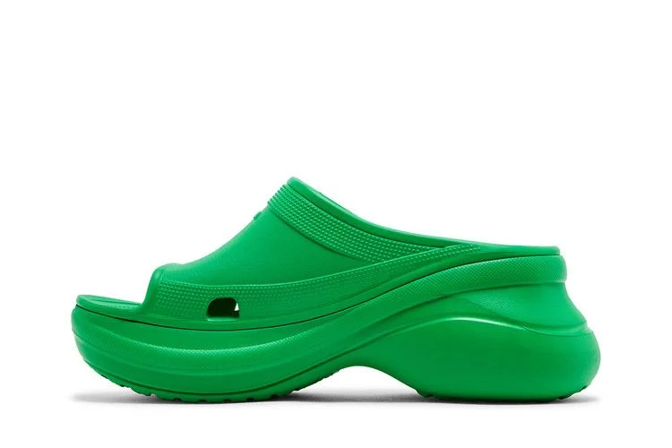 Tapochki-Crocs-x-Balenciaga-Pool-Slide-Sandal-Green-2