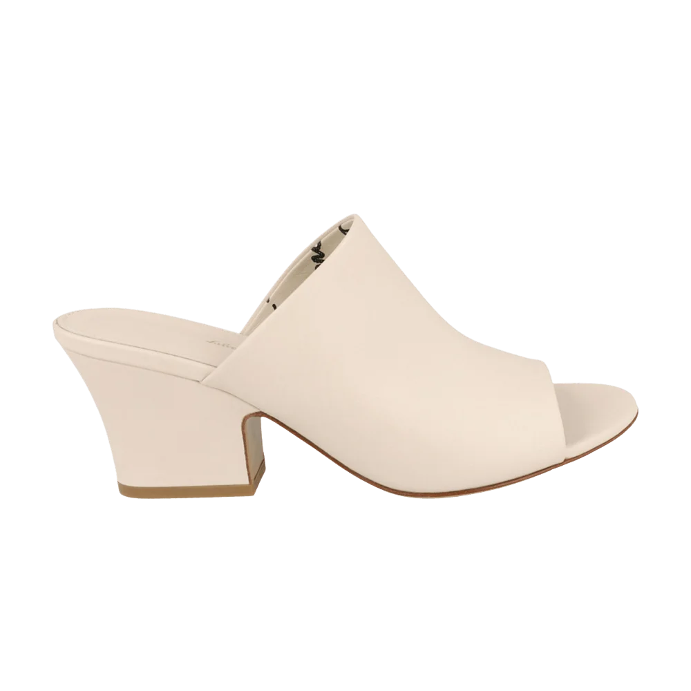 Tapochki-Ferragamo-Wmns-Sophie-Leather-Mule-Bone