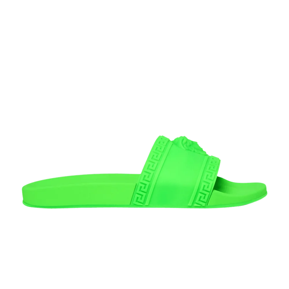 Tapochki-Versace-Palazzo-Medusa-Pool-Slide-Bright-Green