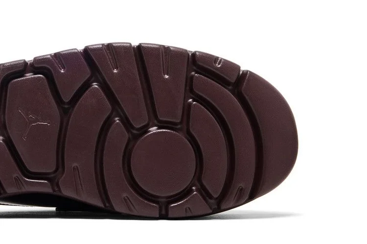 Tapochki-Wmns-Air-Jordan-Mule-Dark-Team-Red-4