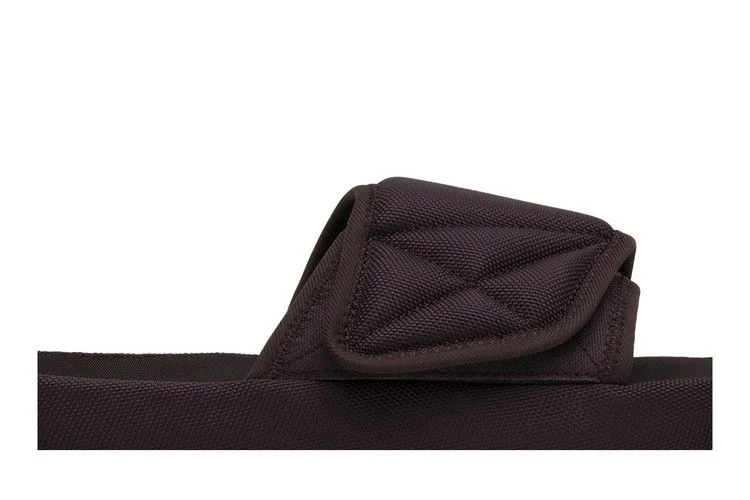 Tapochki-Yeezy-Season-6-Nylon-Slipper-Oxblood-1
