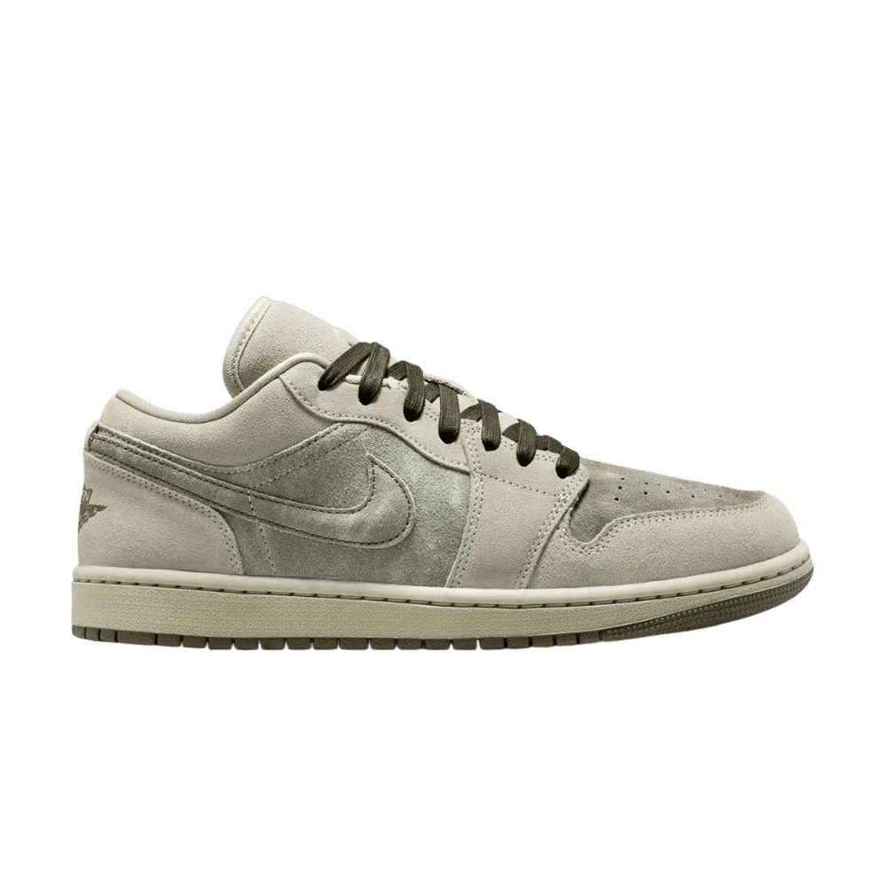 Krossovki-Air-Jordan-Wmns-1-Low-SE-Spruce-Fog-