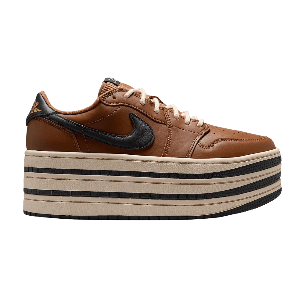 Krossovki-Air-Jordan-Wmns-1-Triple-Stack-SE-Light-British-Tan-Metallic-Gold-